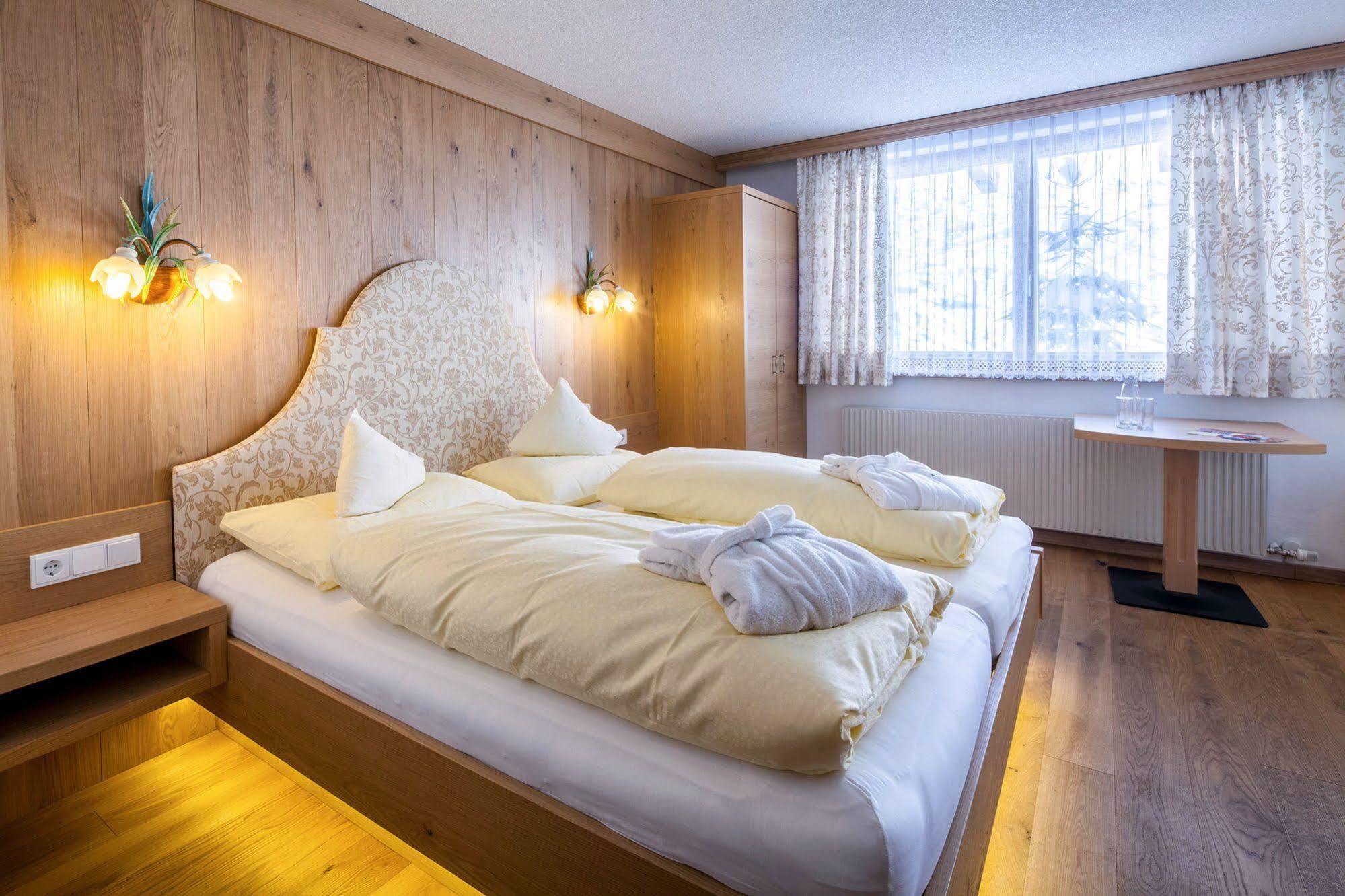 Hotel Anemone Лех-ам-Арльберг Екстер'єр фото